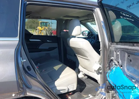 2016 Toyota Highlander Xle V6 из США, поврежденный, VIN 5TDKKRFH8GS161692